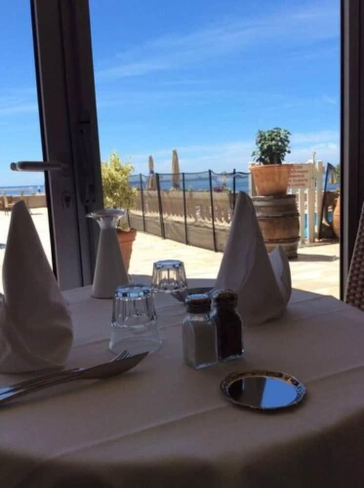 Stella Di Mare Hotel 3*